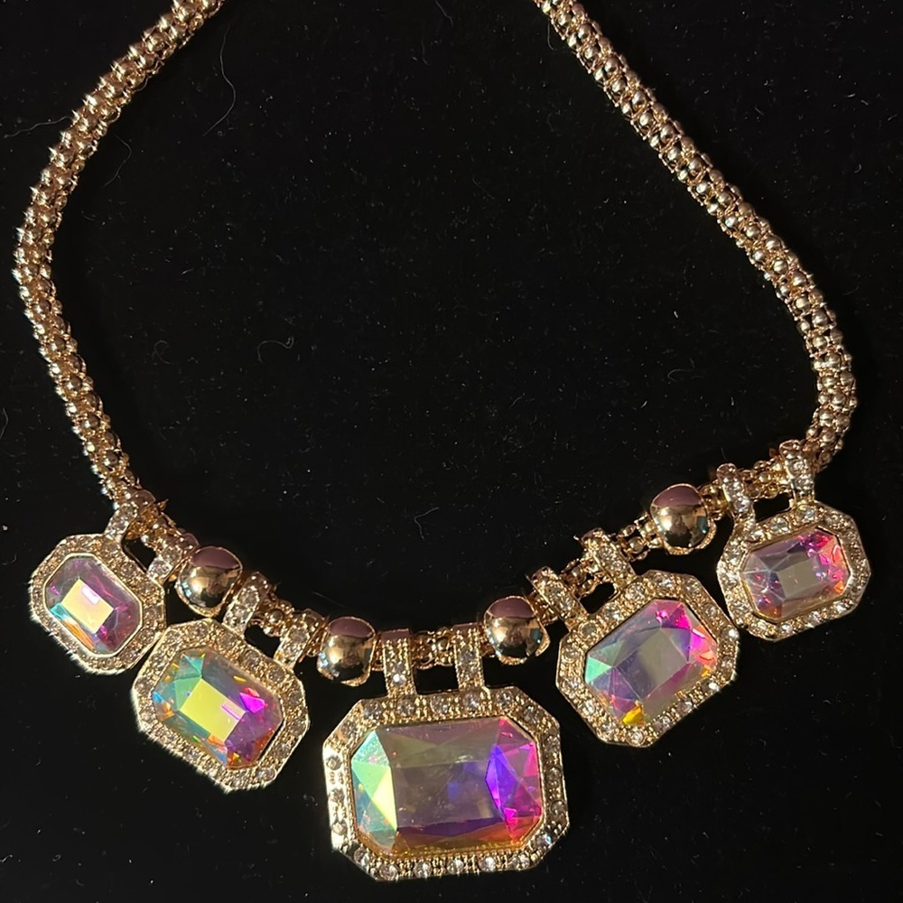 *Gold Tone Necklace with Iridescent Gem Pendants